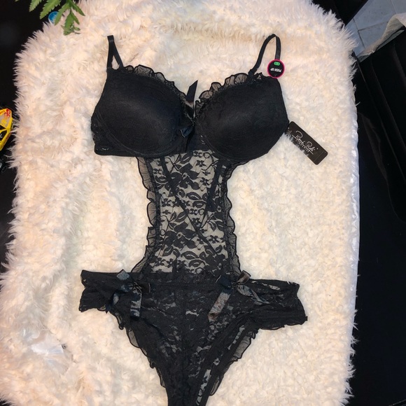Rene Rofe Other - Lingerie Size M